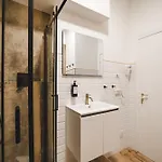 Bed & Breakfast Tibur Domus *